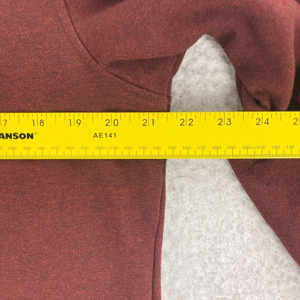 UNTUCKit brick red